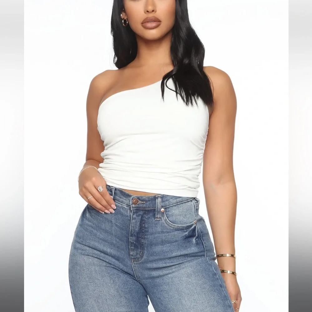 One Shoulder Ruched Top - Picture 1 of 4